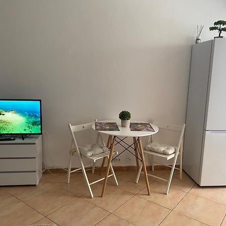 Studio Garsoniera 552 Bukarest Kültér fotó