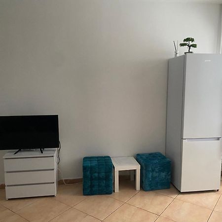Studio Garsoniera 552 Bukarest Kültér fotó